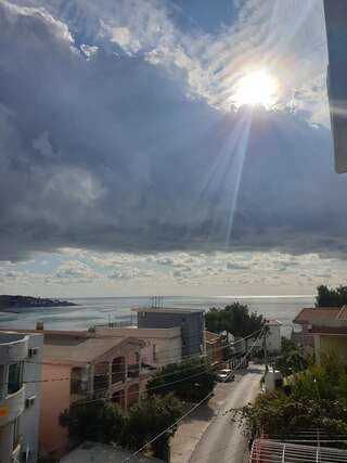 Гостевой дом Apartmani Desančić Бар Апартаменты с видом на море-7